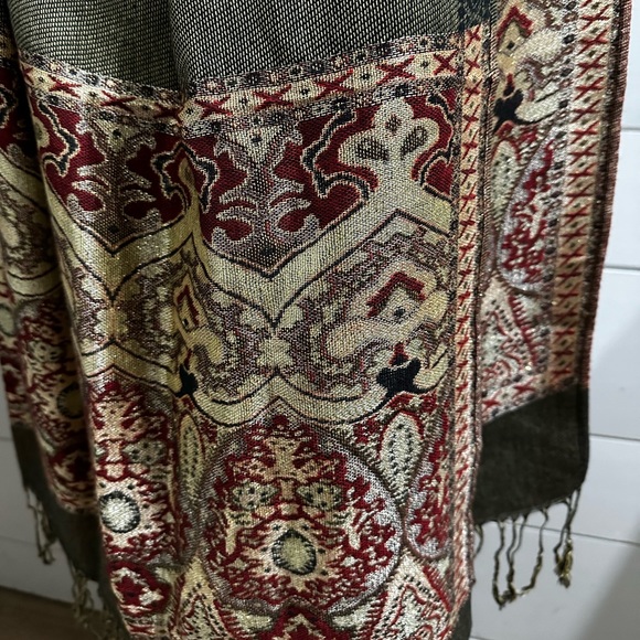 Pashmina Paisley Scarf Wrap Shawl Stole Black Red Glitter 100% Pashmina 69 X 27 - Picture 11 of 12